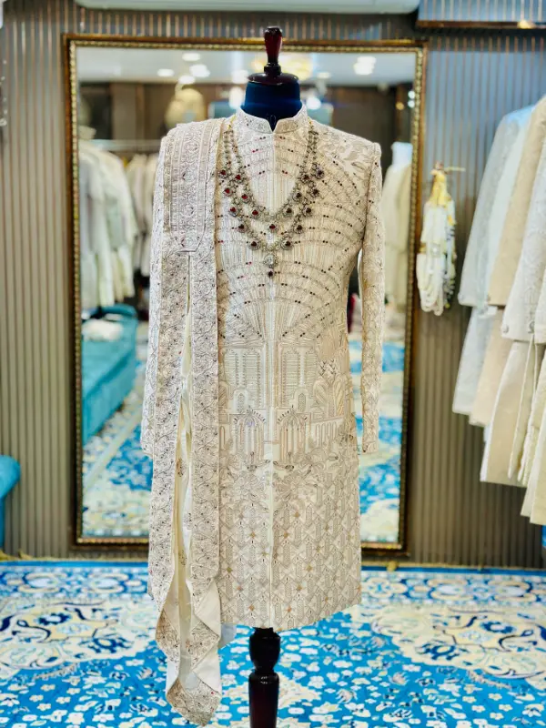 Shahi mahal sherwani4.webp